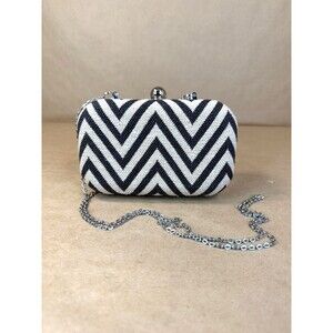 Ann Taylor LOFT Chevron Weave Box Clutch – Black & White Minaudière